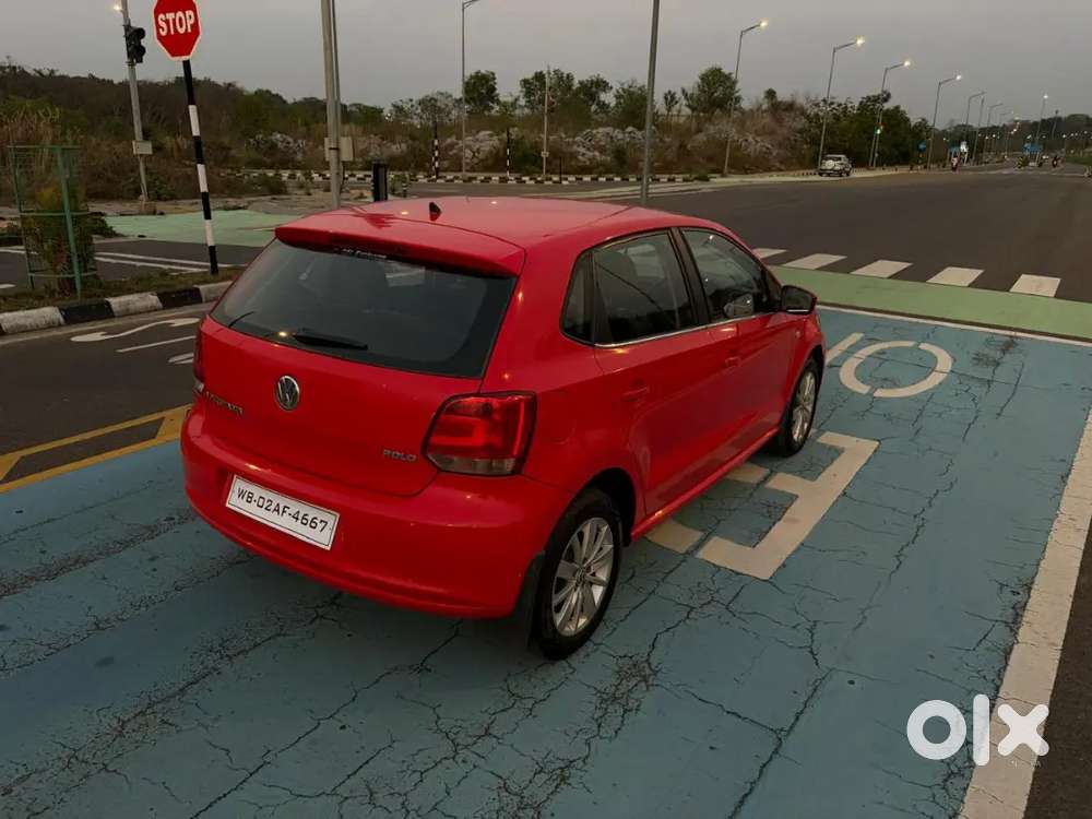 Volkswagen Polo 2014 Petrol 70000 Km Driven