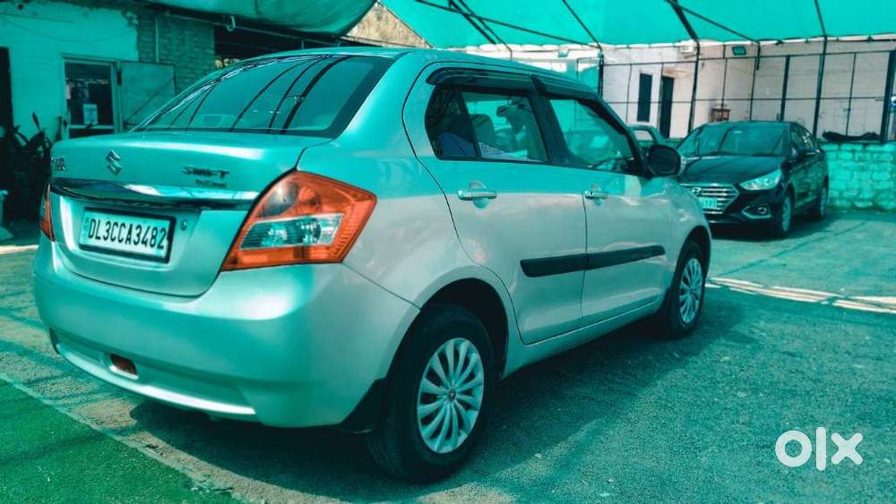 Maruti Suzuki Swift Dzire 1.2 Vxi Bsiv, 2014, Petrol