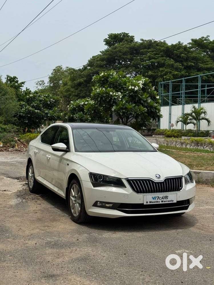 Skoda Superb Lk 1.8 Tsi At, 2016, Petrol