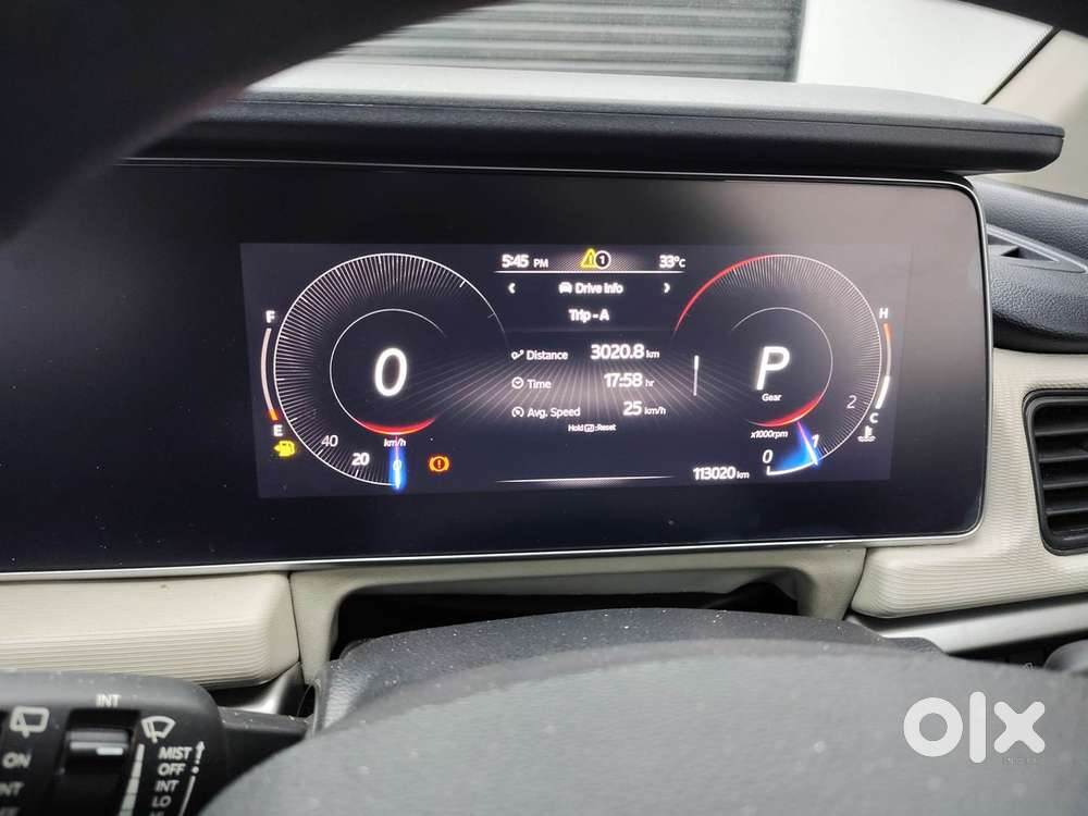 Mahindra Xuv700 2.0 Ax 5 Petrol At Str, 2022, Petrol