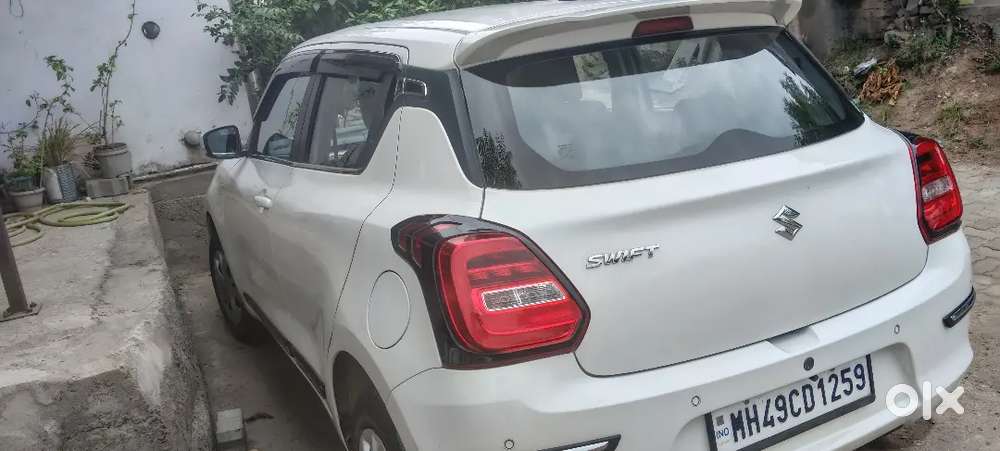 Maruti Suzuki Swift Vxi Petrol 2023