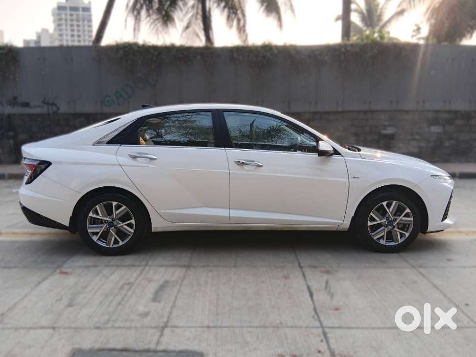 Hyundai Verna 1.5 Sx Petrol Mt, 2024, Petrol