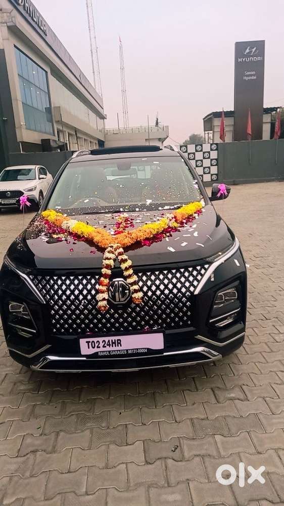 Mg Hector Plus 2024