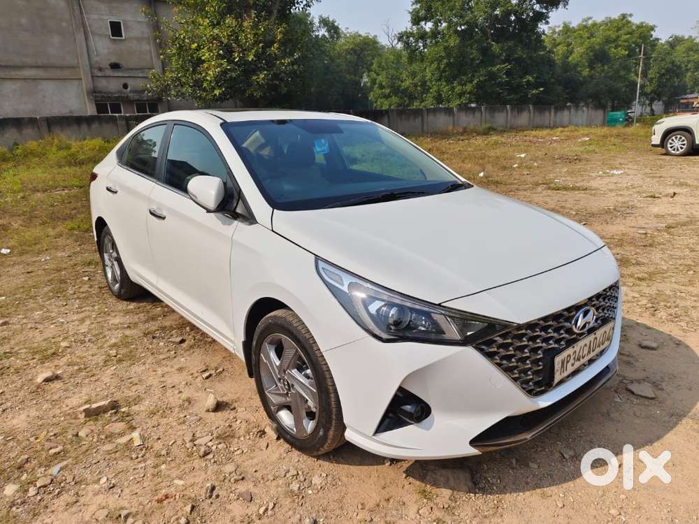 Hyundai Verna 2022 Diesel Well Maintained