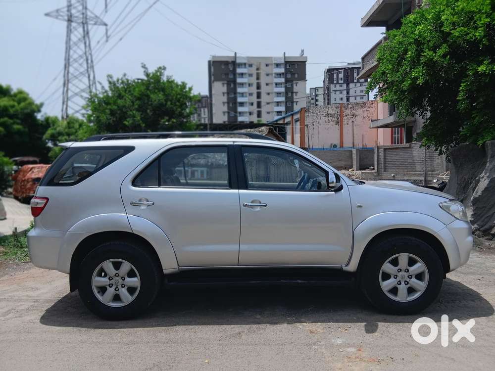 Toyota Fortuner 3.0 4x4 Manual, 2010, Diesel