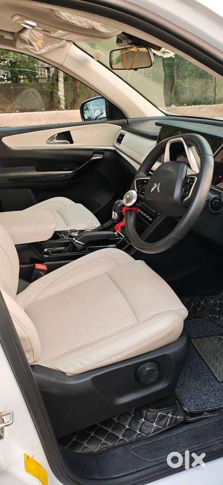 Mahindra Xuv700 2.2 Ax 7 Diesel At Str Awd, 2024, Diesel