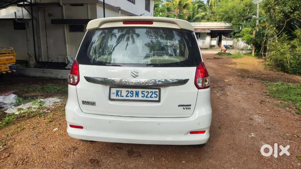 Maruti Suzuki Ertiga 2017