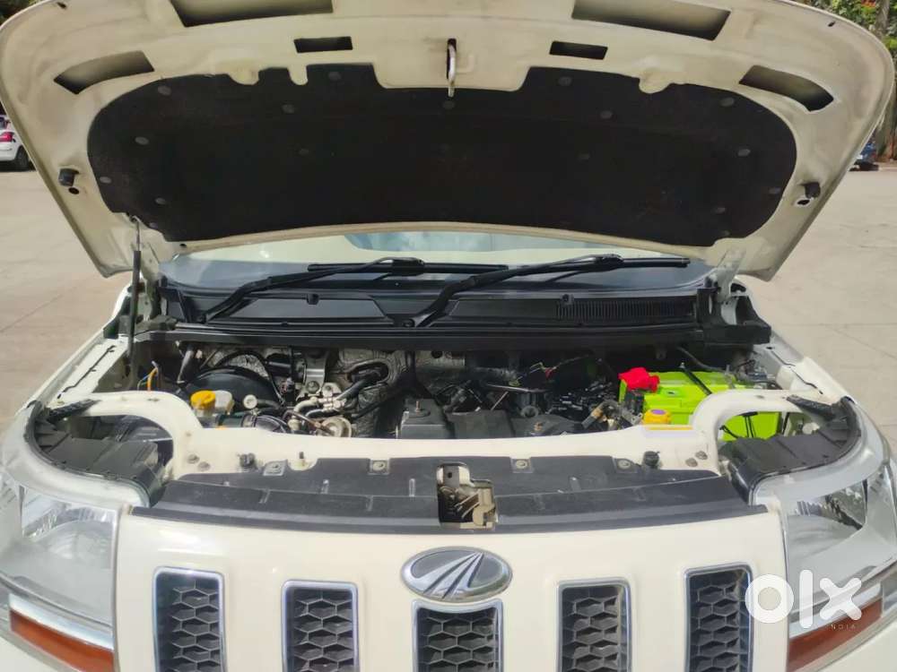 Mahindra Tuv 300 T6 Plus, 2017, Diesel