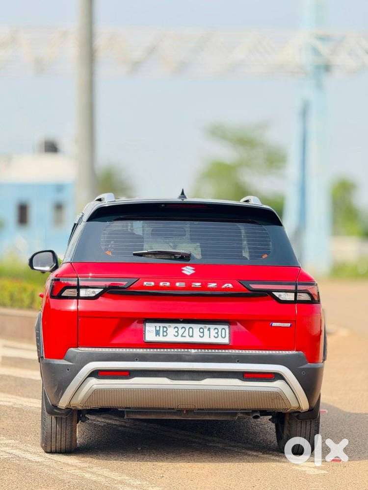 Maruti Suzuki Brezza 1.5 Zxi Plus Smart Hybrid Dual Tone, 2023, Petr..