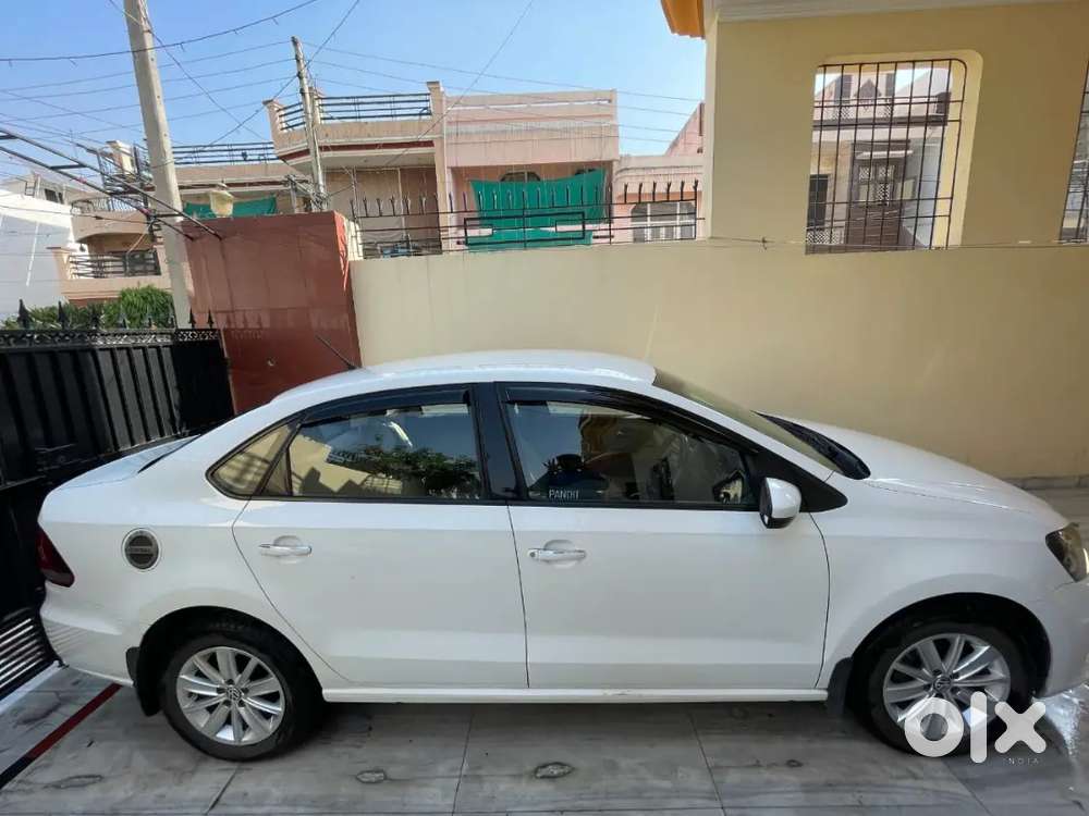 Doctor Driven Showroom Condition Volkswagen Vento 2017 At Diesel