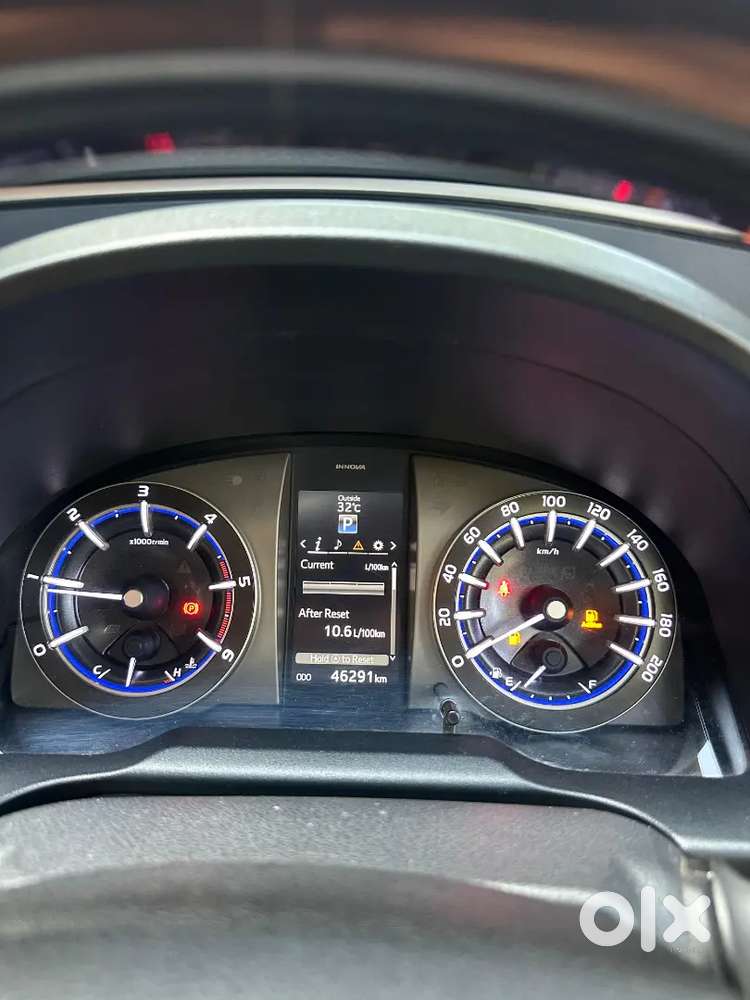 Toyota Innova Crysta 2022 Diesel Well Maintained