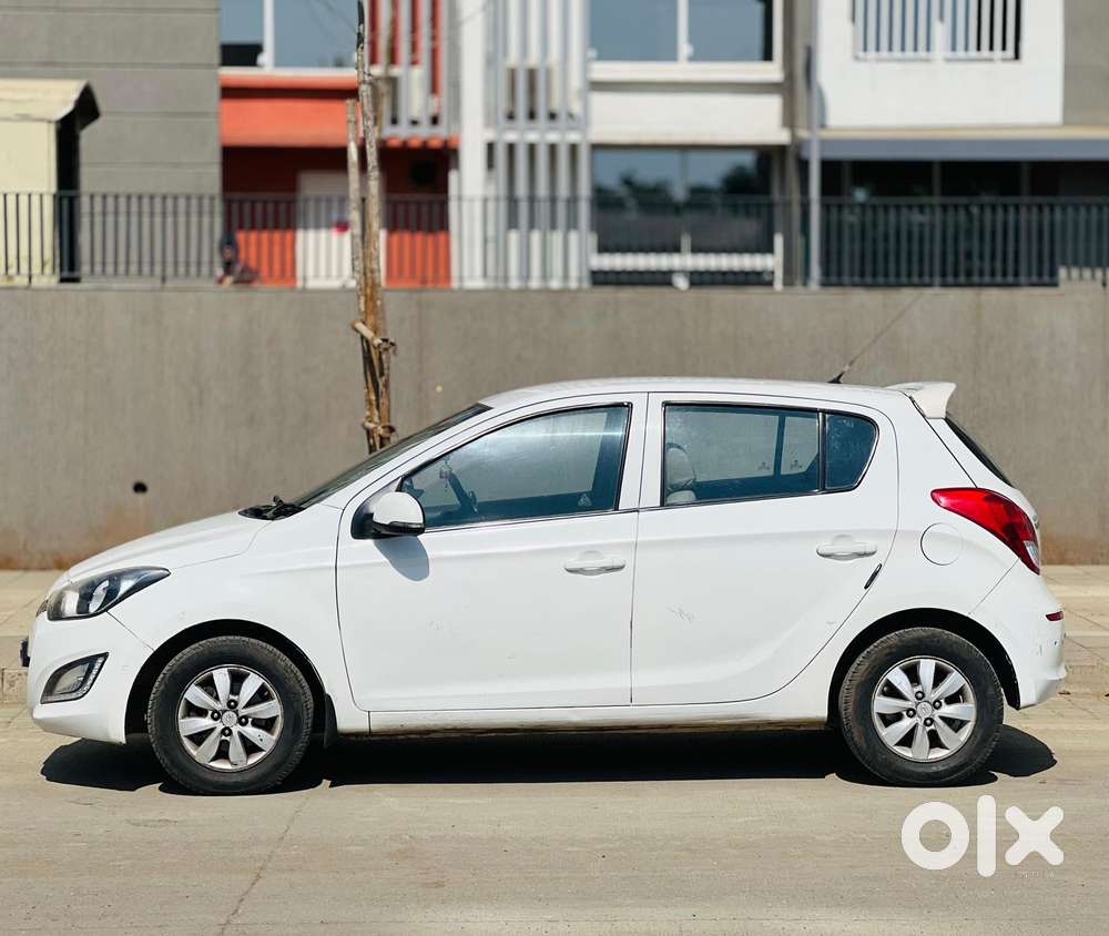 Hyundai I20 1.4 Crdi Sportz 6 Speed Bs Iv, 2013, Diesel