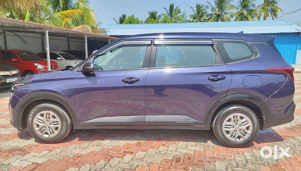 Kia Carens, 2024, Petrol