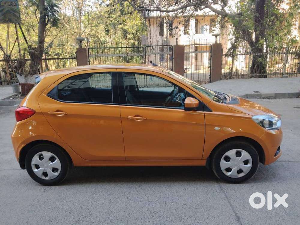 Tata Tiago 1.2 Revotron Xt, 2016, Petrol