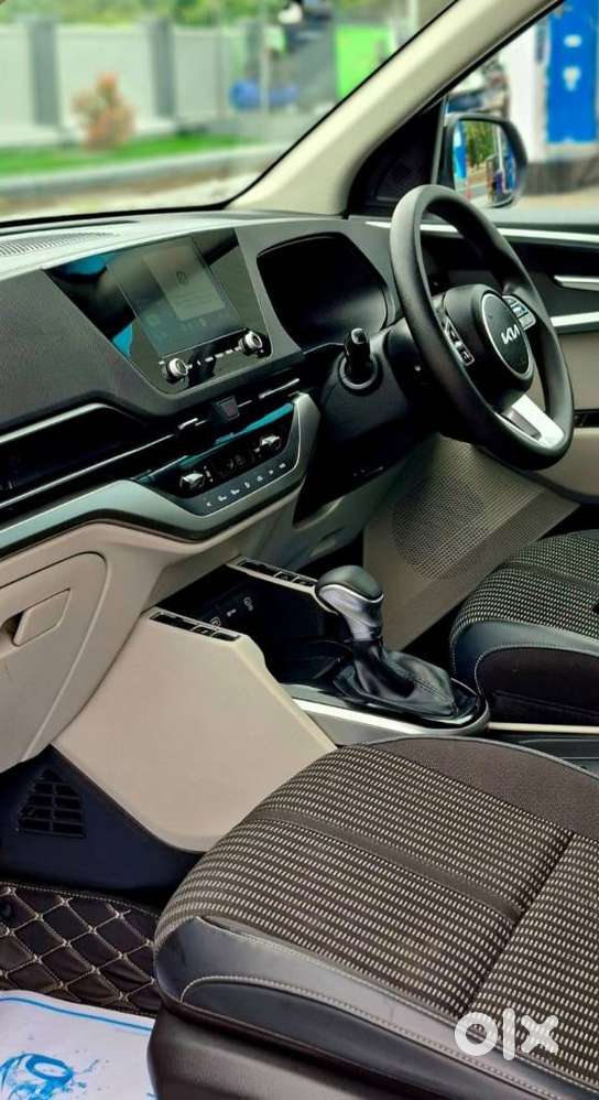 Kia Carens 1.5 Luxury Plus Diesel At 7 Str, 2025, Diesel