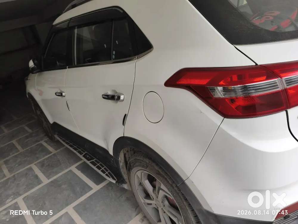 Hyundai Creta 2017 Petrol/cngmanual, Single Person Driven, Immaculate