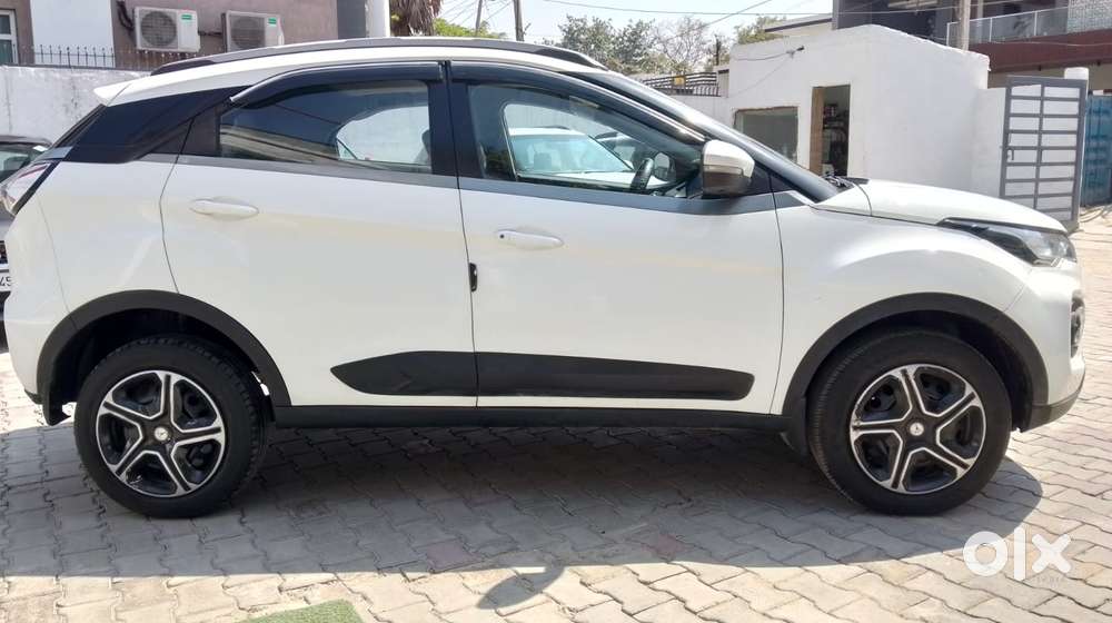 Tata Nexon 1.2 Revotron Xm (s), 2021, Petrol