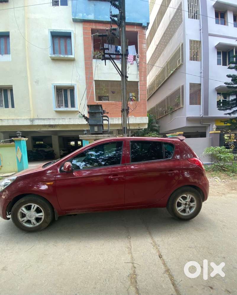 Hyundai I20 Petrol Manual 2010