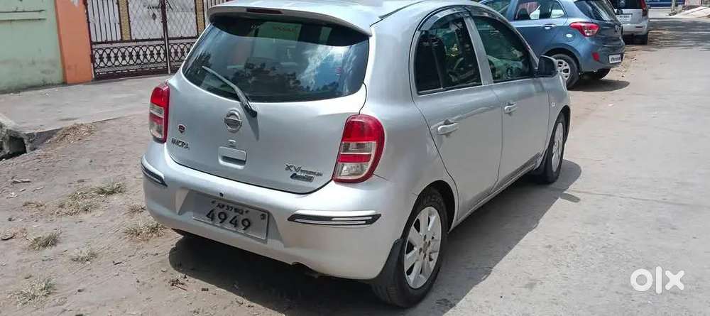 Nissan Micra 2012 Diesel 93000 Km Driven
