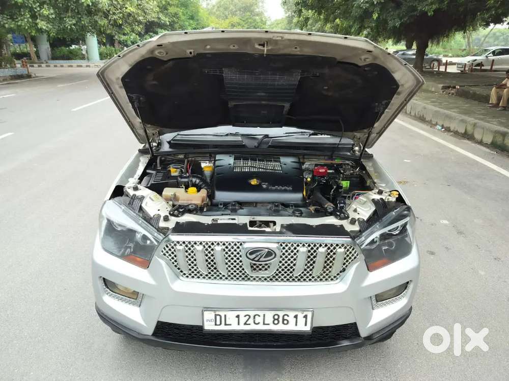 Mahindra Scorpio S10 2017