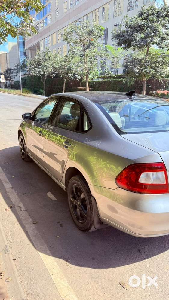 Skoda Rapid 2014 Top Variant – 1.6 Tdi, Diesel, Ka