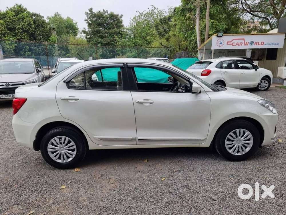 Maruti Suzuki Swift Dzire Vxi Optional, 2020, Petrol