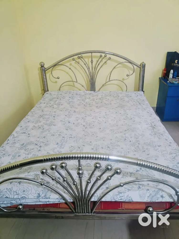 HOUSE HOLD ITEMS