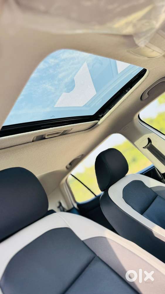 Volkswagen Taigun Topline 1.0 Tsi At (electric Seats), 2022, Petrol