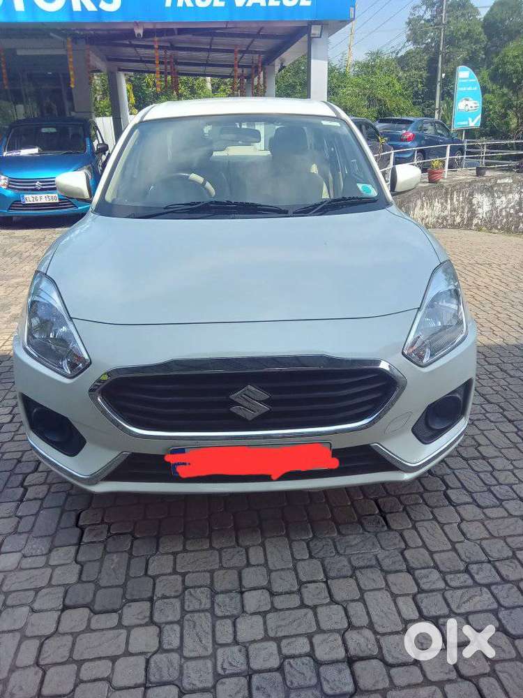 Maruti Suzuki Swift Dzire Vxi Optional, 2017, Petrol