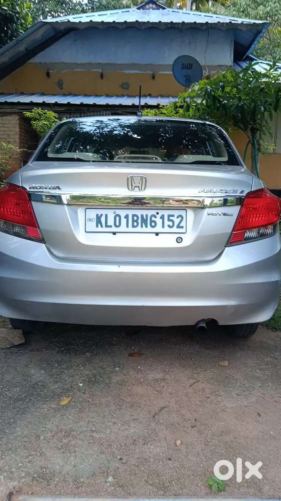Honda Amaze 1.5 Anniversary 2014