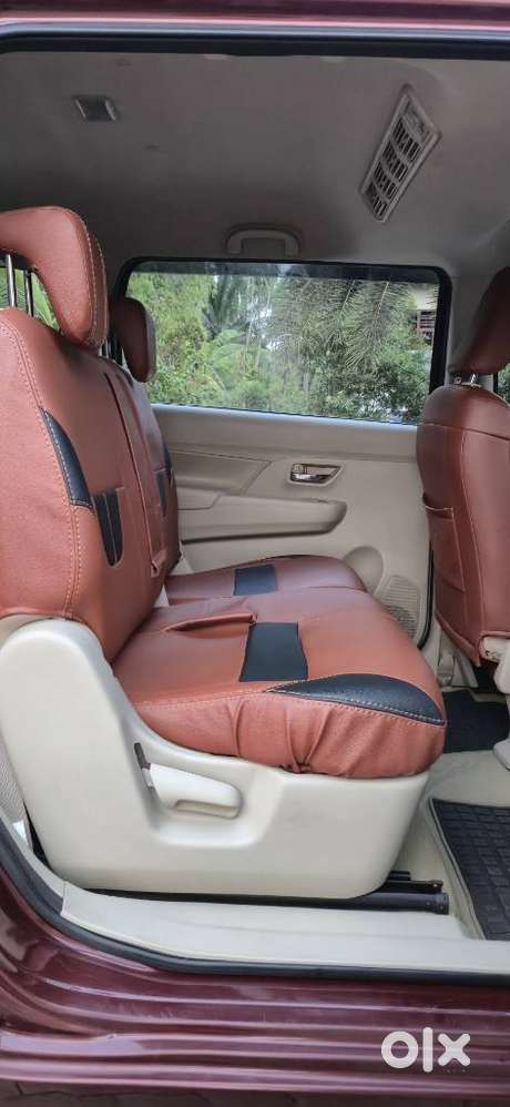 Maruti Suzuki Ertiga 2018-2022 1.4 Vxi Shvs At, 2019, Petrol