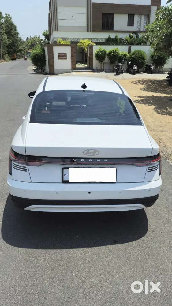 Hyundai Verna 2024