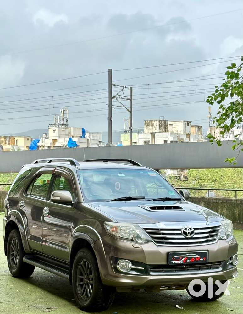 Toyota Fortuner 4x2 At, 2015, Diesel