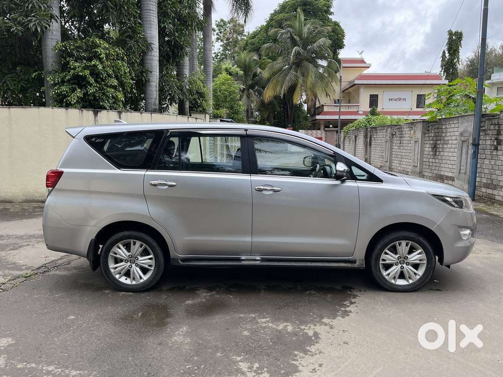 Toyota Innova Crysta 2.4 Zx Mt, 2017, Diesel