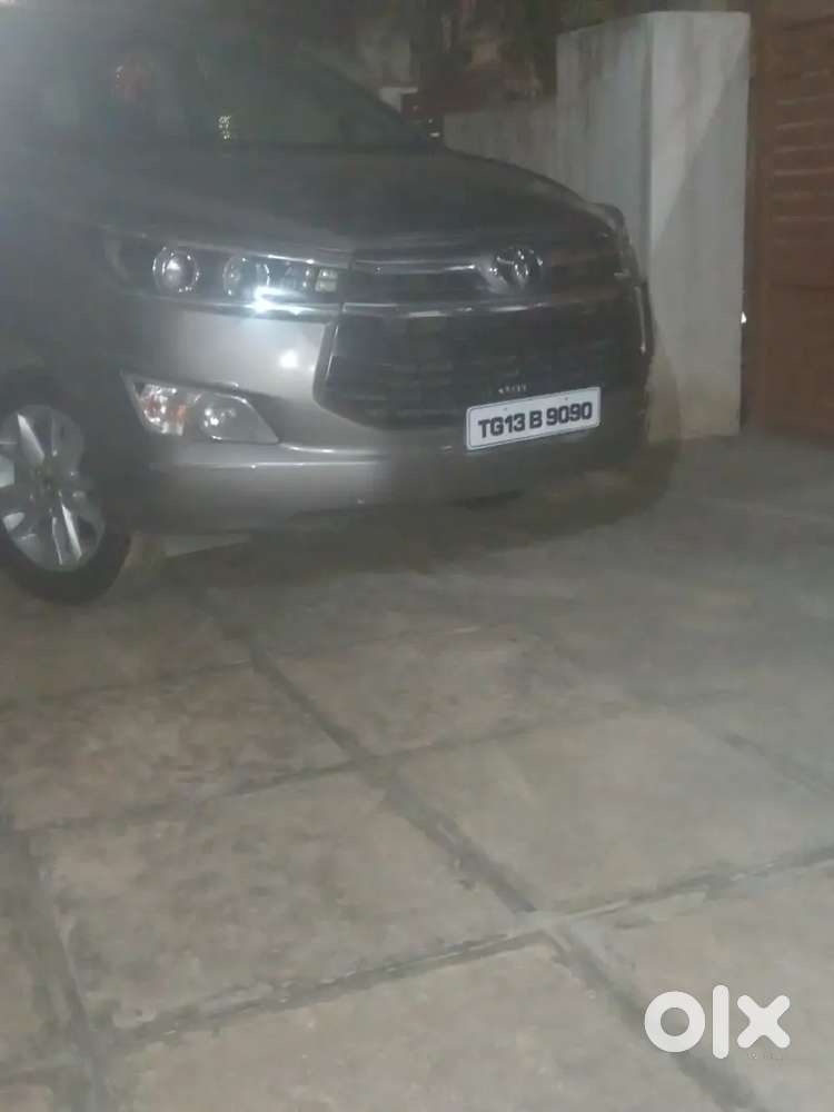 Toyota Innova Crysta 2016 Diesel 125000 Km Driven
