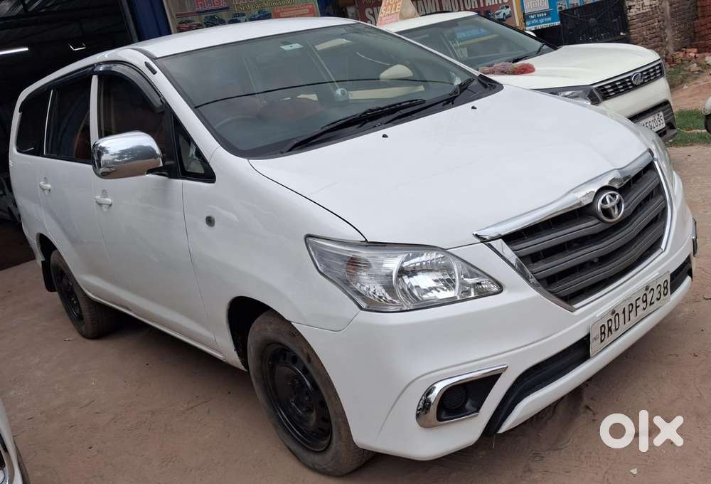 Toyota Innova 2.5 G (diesel) 8 Seater, 2016, Diesel