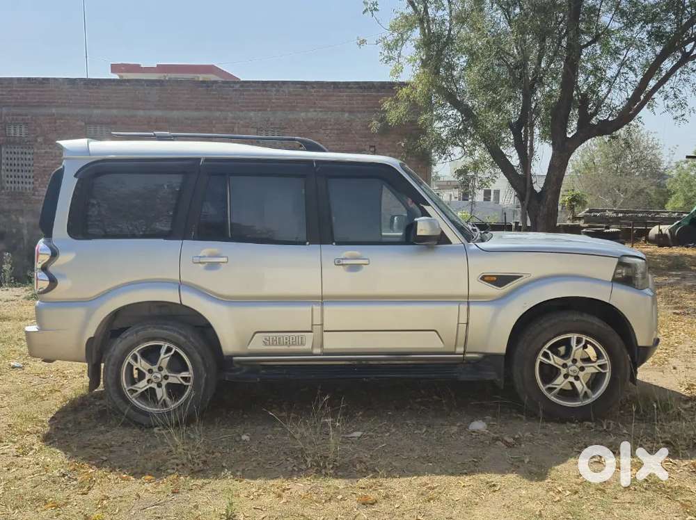 Mahindra Scorpio 2017