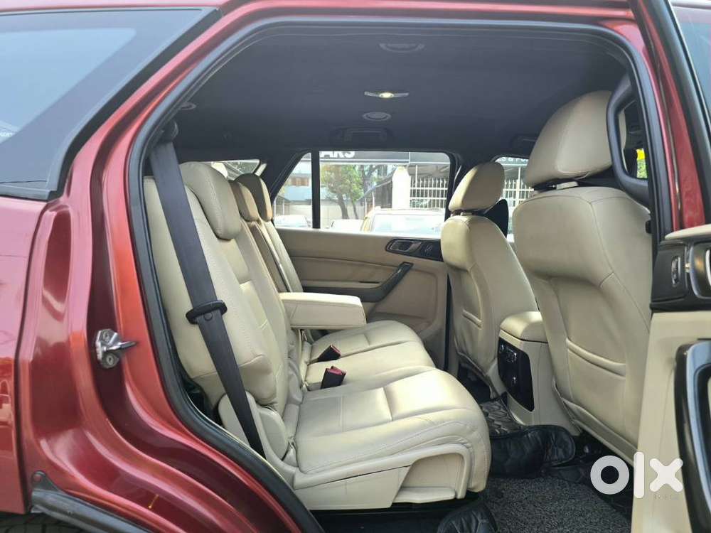 Ford Endeavour 2.2 Titanium At 4x2, 2016, Diesel