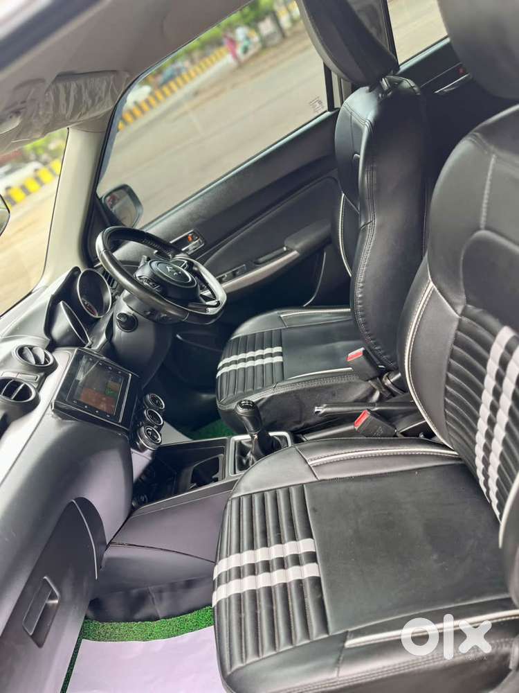 Maruti Suzuki Swift 1.3 Zxi, 2023, Petrol