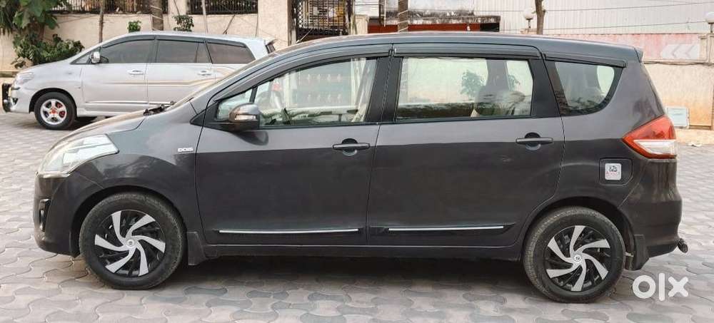Maruti Suzuki Ertiga 2012-2015 Vdi, 2012, Diesel