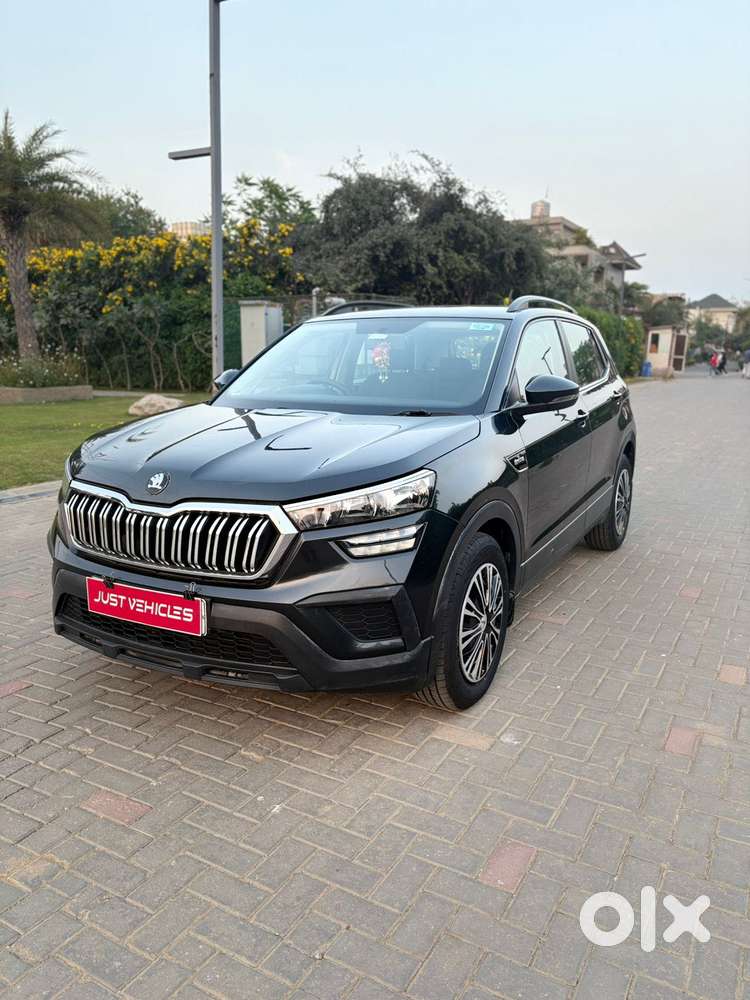 Skoda Kushaq 1.0 Tsi Active, 2022, Petrol
