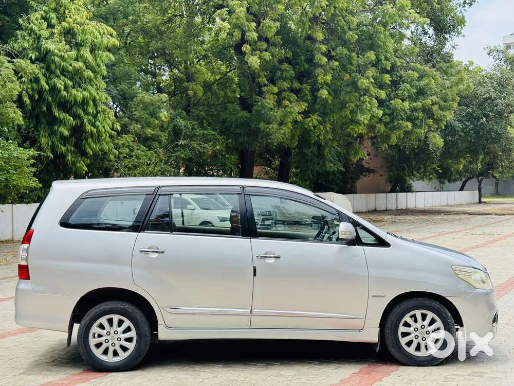 Toyota Innova 2.5 Vx 8 Str, 2014, Diesel