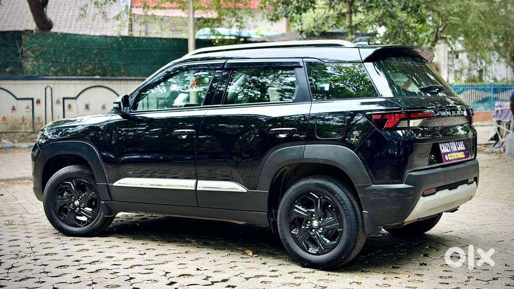 Maruti Suzuki Vitara Brezza 1.5 Zxi, 2023, Petrol