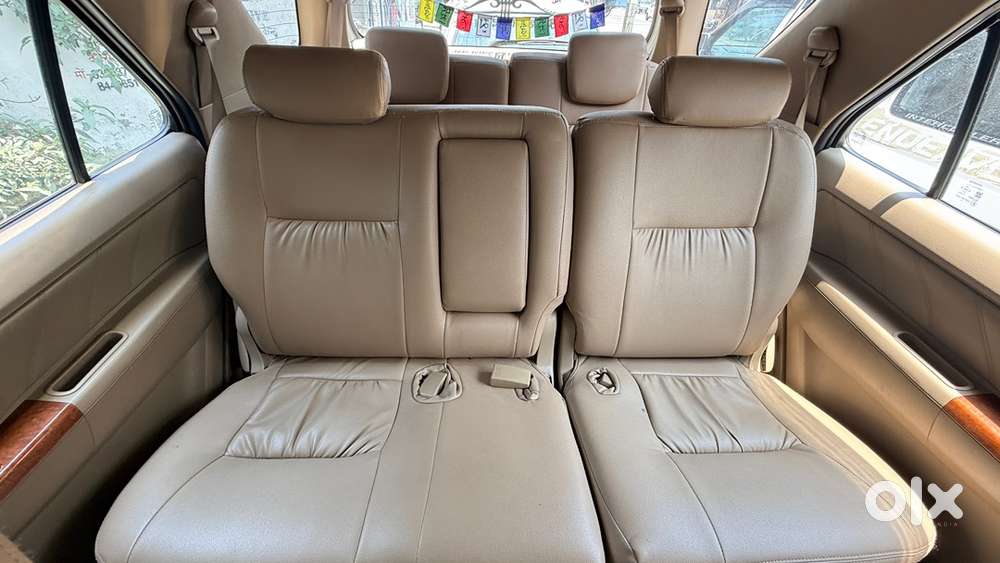 Toyota Fortuner Diesel 2011