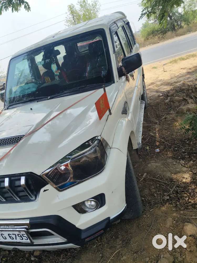 Mahindra Scorpio 2018 Diesel 96122 Km Driven