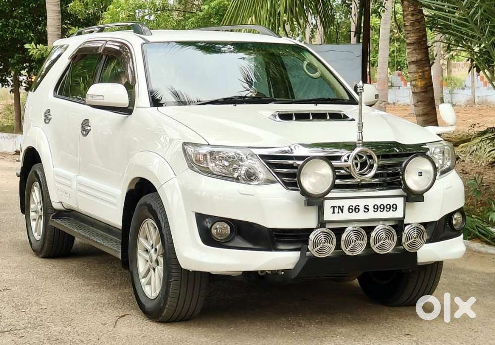 Toyota Fortuner 3.0 4x2 Automatic, 2012, Diesel