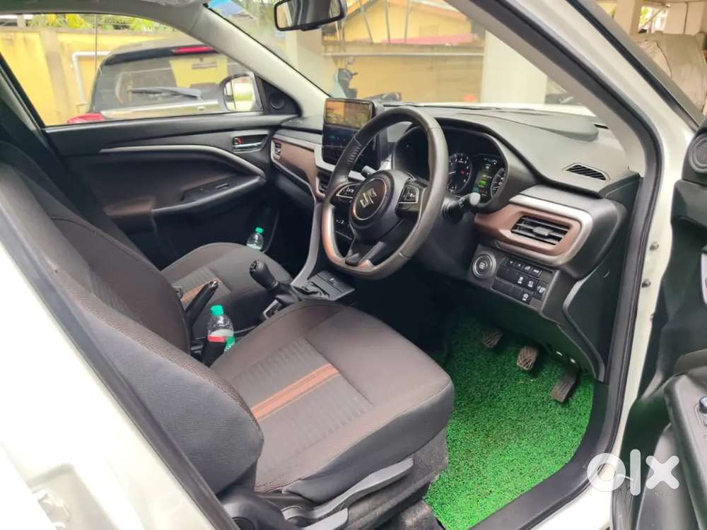 Maruti Suzuki Brezza 2025 Petrol 9000 Km Driven