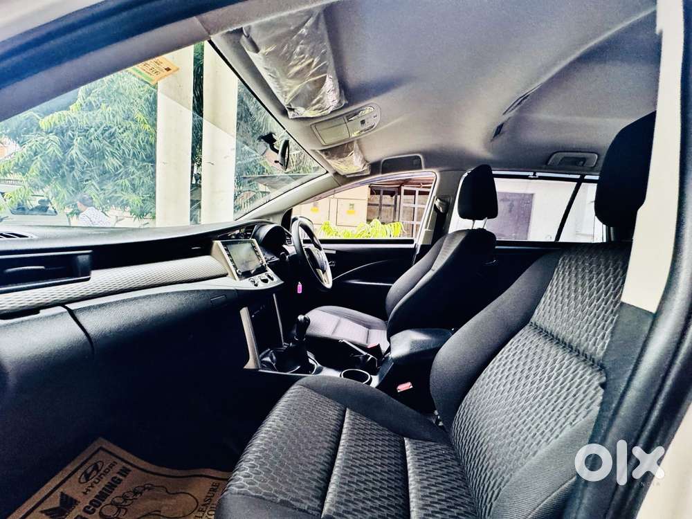 Toyota Innova Crysta 2.4 Gx Limited Edition 7 Str, 2022, Diesel