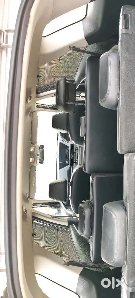 Kia Carens Premium 2024