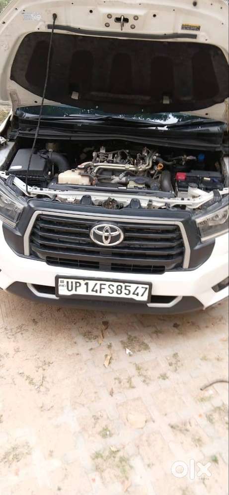 Toyota Innova Crysta 2023
